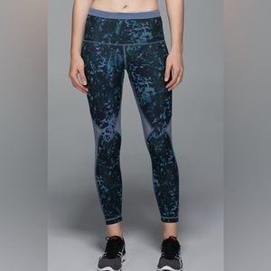 Lululemon Running In The City Tight